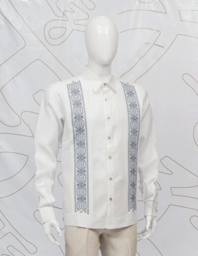 imagen-ropa-de-lino-cuernavaca-caballero-Guayabera modelo GSL 19103 lino bordado