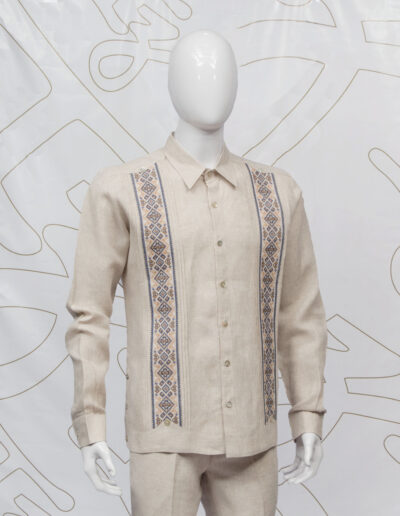 imagen-ropa-de-lino-cuernavaca-caballero-Camisa modelo GSL 19152 lino greca