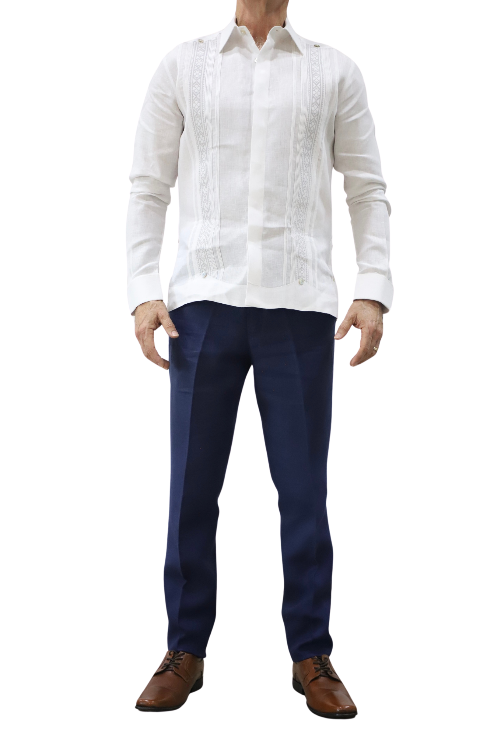 Guayabera De Lino Blanca Con Bordado Tradicional - Imagen 2