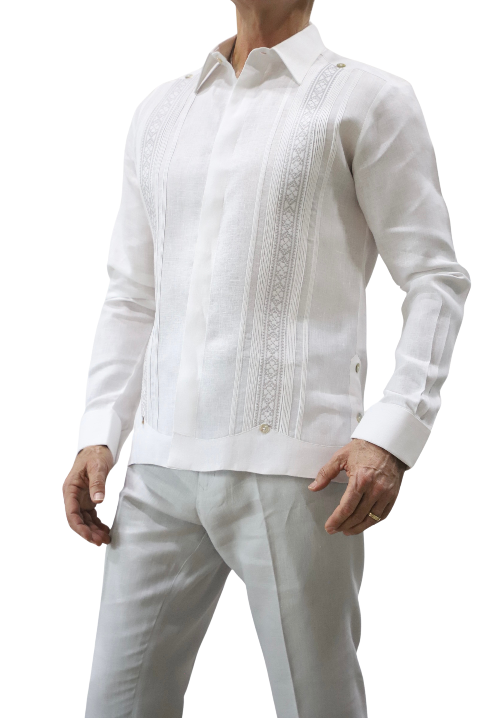 Guayabera De Lino Blanca Con Bordado Tradicional - Imagen 7